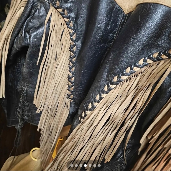 Black and Tan Fringe Leather Jacket - Picture 2 of 8